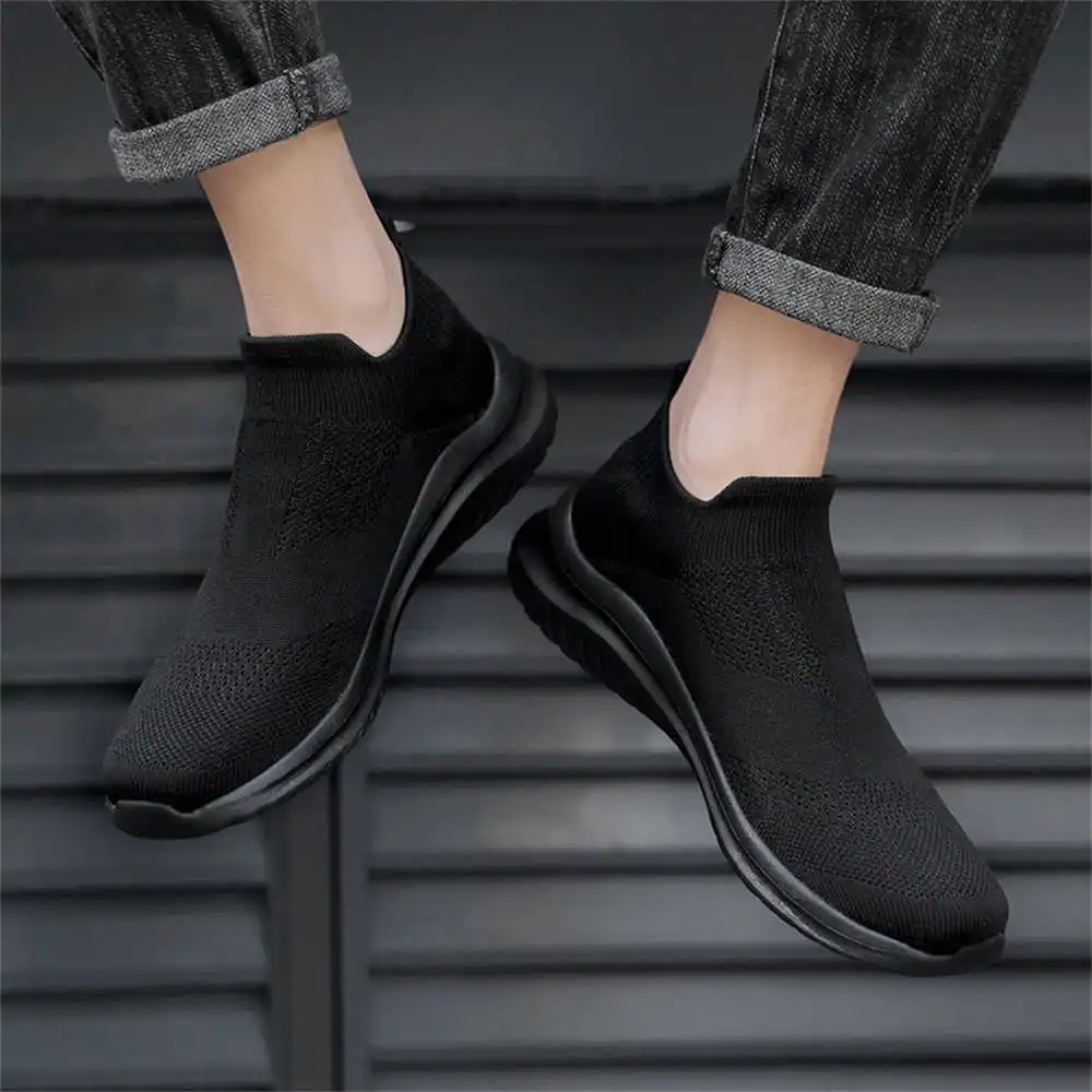 Women Formal Wear Shoes - Sepatu olahraga pria, krem lembut baru