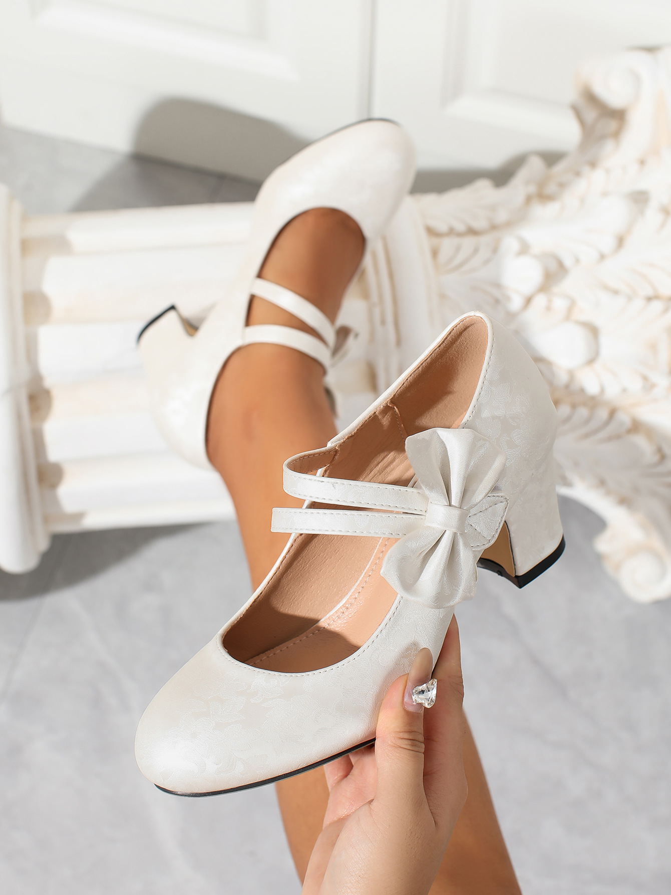 Sepatu wanita ukuran besar mod - Women Formal Wear Shoes ulasan dan harga