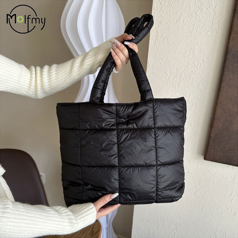 Tas bahu empuk musim dingin un - Shoulder Bag Structured ulasan dan harga